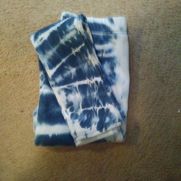 Cute jeggings 💯 - Picture 2 of 4